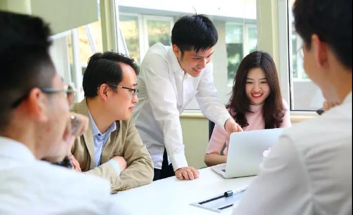 青苗双语学校