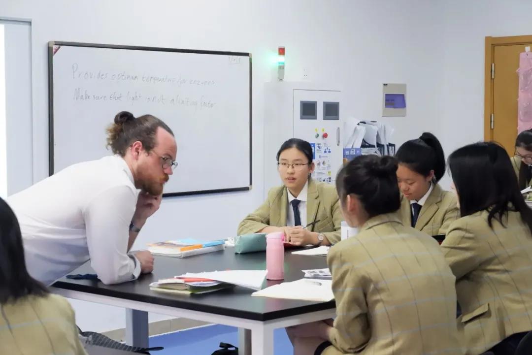 南京威雅